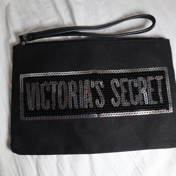 Victoria's Secret Makeup Bag Black with Sequins Zippered closure at top - Picture 2 of 6
